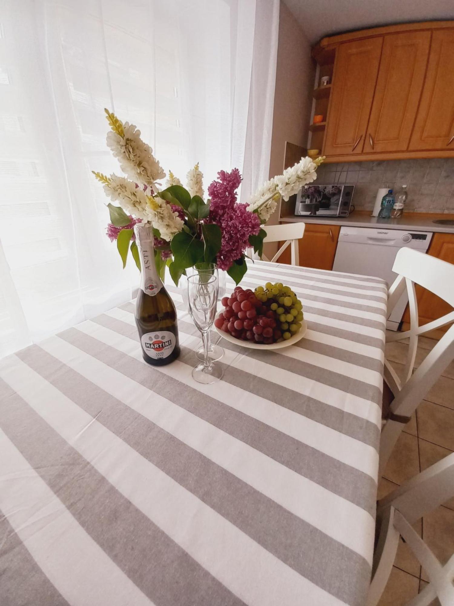 Apartament 2 Sypialnie Z Kuchnia - 200 Metrow Od Morza Miedzyzdroje Bagian luar foto