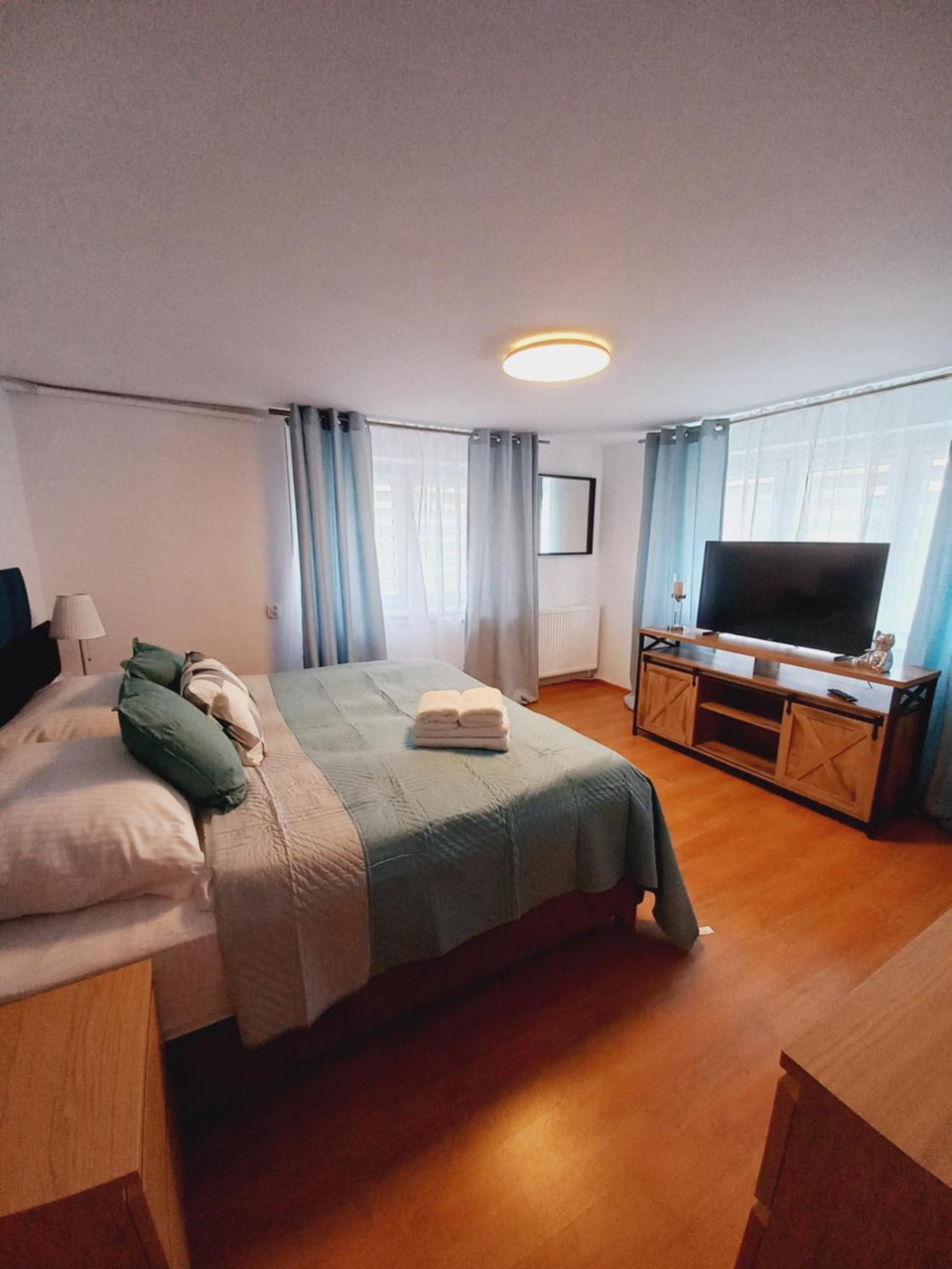 Apartament 2 Sypialnie Z Kuchnia - 200 Metrow Od Morza Miedzyzdroje Bagian luar foto